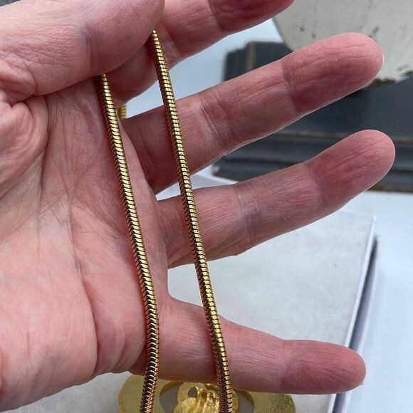 Vintage red enamel door knocker style necklace * - Picture 4 of 9